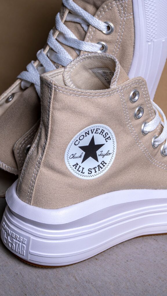 Converse Chuck Taylor All Star Move Platform A04365C